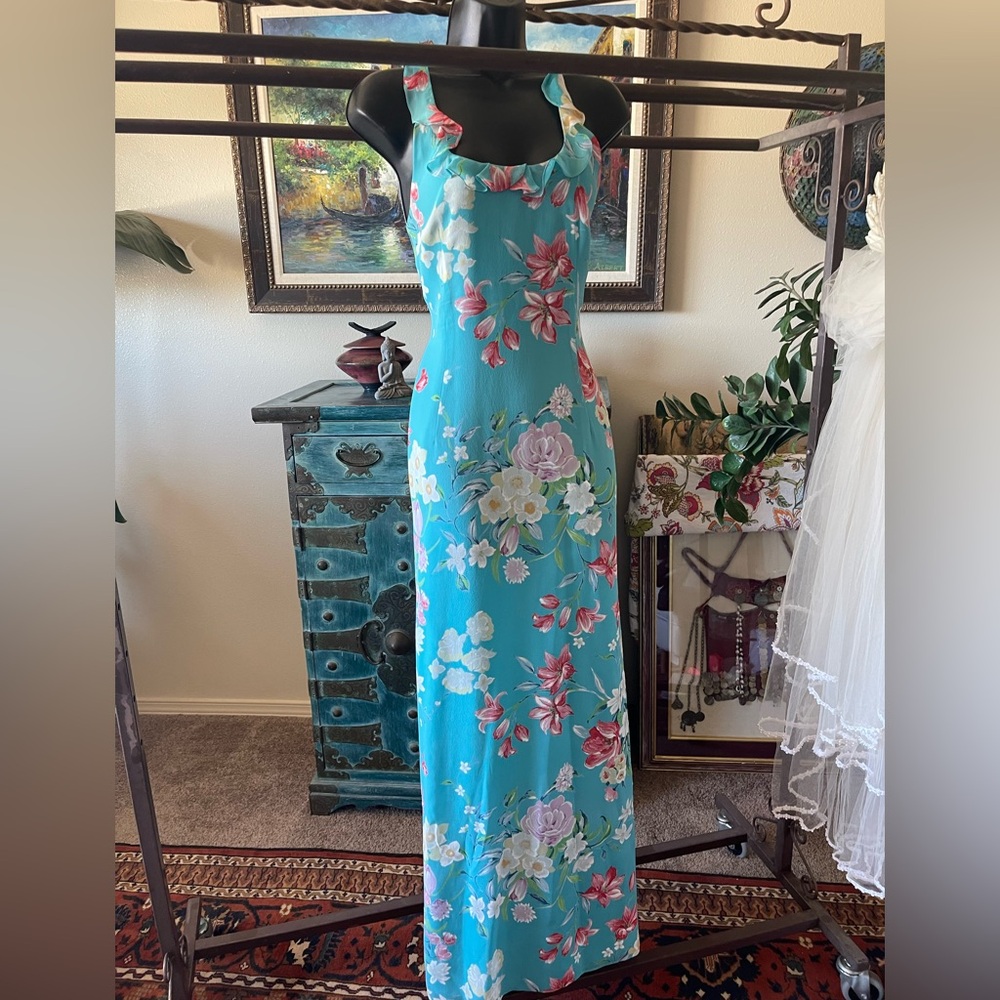 Kay Unger Blue and Pink Sleeveless Maxi Sundress